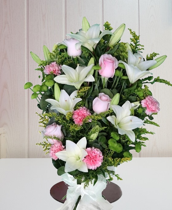 Ramo funerario blanco y rosa